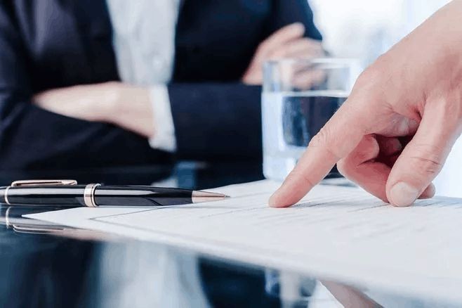 票務代理人在企業墊資問題上的巧妙處理策略